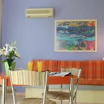 Amaryllis Aparthotel 3*