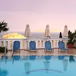 Amaryllis Aparthotel