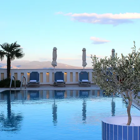 Hotel apartamentowy Amaryllis 3*