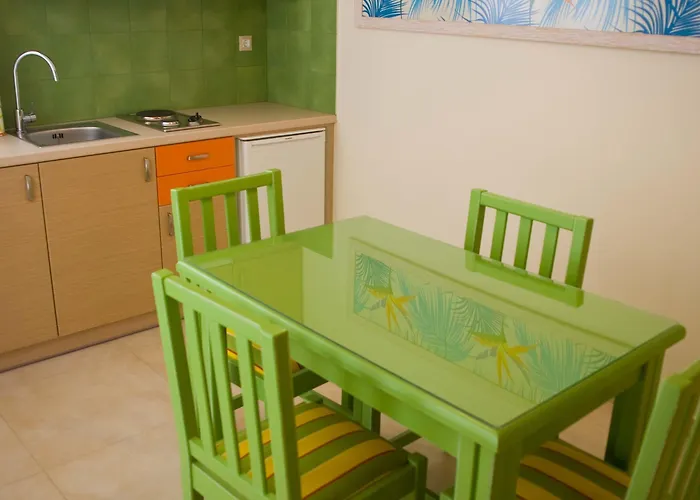 Hotel apartamentowy Amaryllis 3*