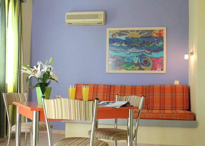 Amaryllis Aparthotel 3*