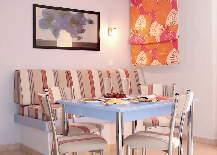 Amaryllis Hotel apartamentowy Tolón