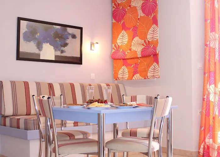 Amaryllis Hotel apartamentowy 3*